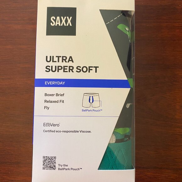 SAXX ULTRA Christmas Boxer Briefs with Fly “Ho Ho Holes" - Picture 3 of 4